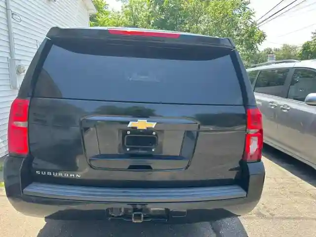 1GNSKHKC7GR468264 2016 CHEVROLET SUBURBAN-5