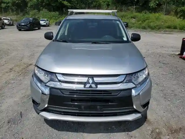 JA4AZ3A30JJ004608 2018 MITSUBISHI OUTLANDER-4