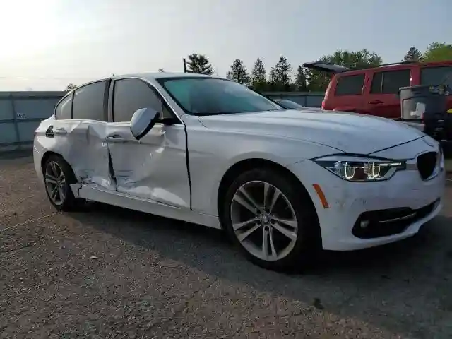 WBA8D9G36HNU63459 2017 BMW 3 SERIES-3