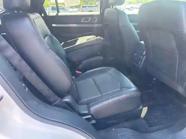 1FM5K8GT2GGD19699 2016 FORD EXPLORER-5