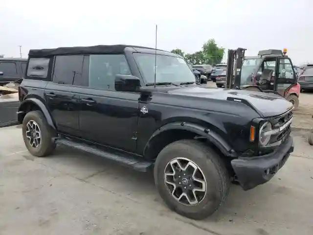 1FMDE5BH2NLB22556 2022 FORD BRONCO-3