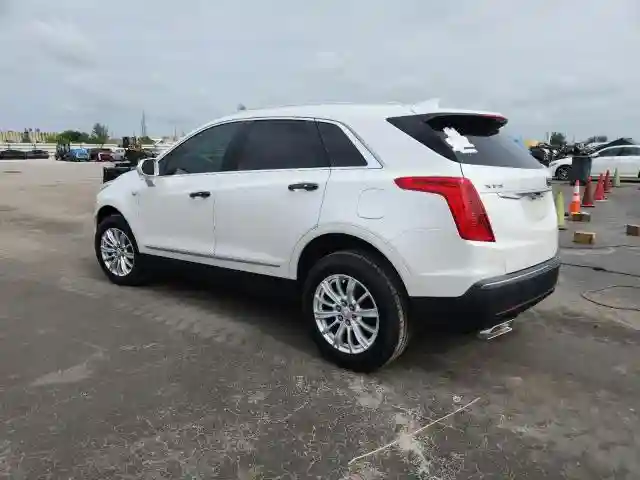 1GYKNARSXJZ153562 2018 CADILLAC XT5-1