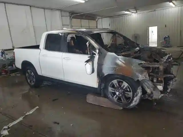 5FPYK3F66HB016265 2017 HONDA RIDGELINE-3