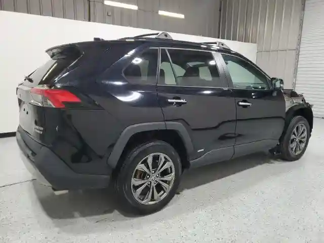 4T3D6RFV8NU070162 2022 TOYOTA RAV4-2