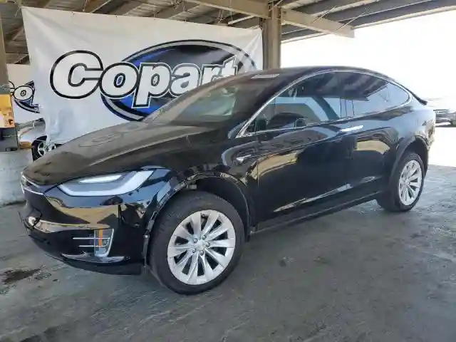 5YJXCBE27HF068854 2017 TESLA MODEL X-0