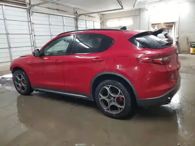 ZASPAKBN7P7D50752 2023 ALFA ROMEO STELVIO-1