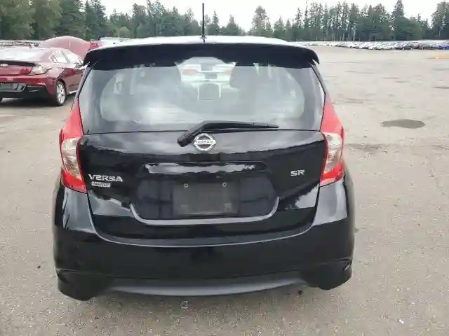 3N1CE2CP1JL359478 2018 NISSAN VERSA-5