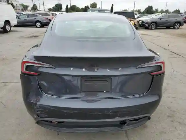 5YJ3E1EA6RF868668 2024 TESLA MODEL 3-5