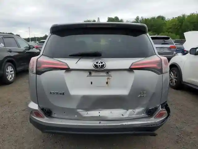 JTMBFREV3JJ206523 2018 TOYOTA RAV4-5