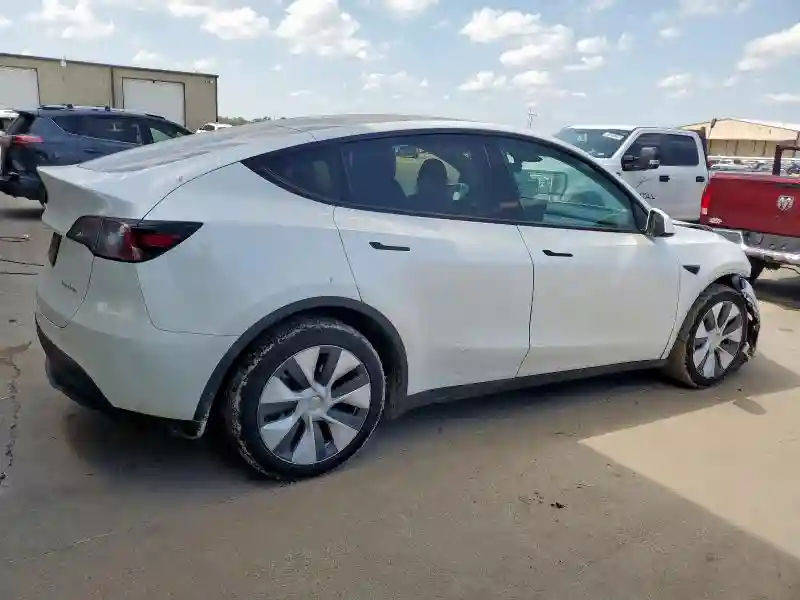 7SAYGDEE4PA176362 2023 TESLA MODEL Y-2