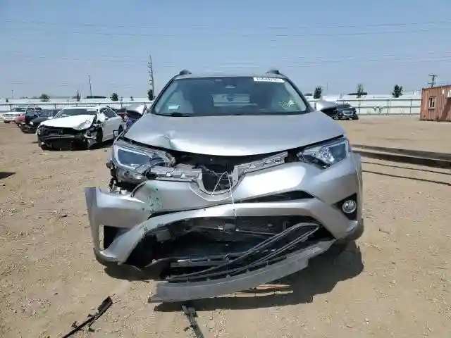 JTMRJREV3JD196894 2018 TOYOTA RAV4-4