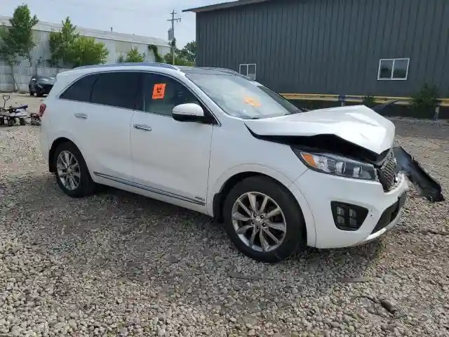 5XYPKDA53GG013517 2016 KIA SORENTO-3