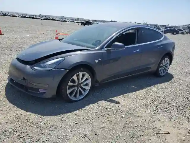 5YJ3E1EB4JF121101 2018 TESLA MODEL 3-0