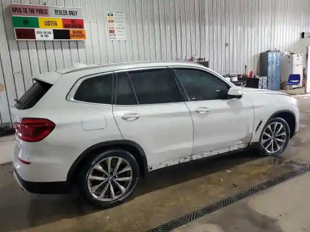 5UXTR9C59KLE18459 2019 BMW X3-2