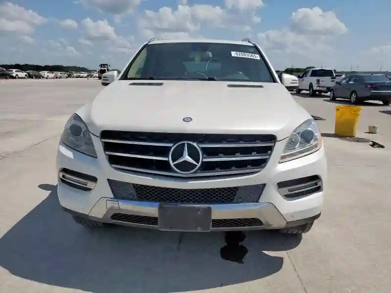 4JGDA5JB8FA515628 2015 MERCEDES-BENZ M-CLASS-4