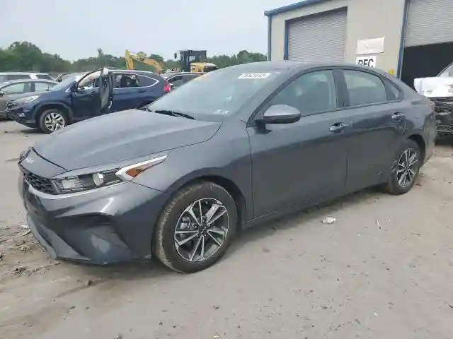 3KPF24AD5RE743058 2024 KIA FORTE-0