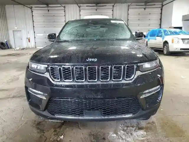 1C4RJYB60RC117786 2024 JEEP GRAND CHEROKEE-4