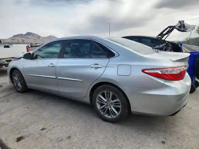 4T1BF1FK5GU610464 2016 TOYOTA CAMRY-1