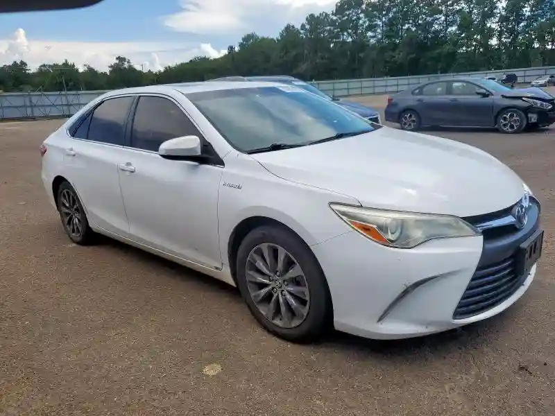 4T1BD1FK0FU144379 2015 TOYOTA CAMRY-3
