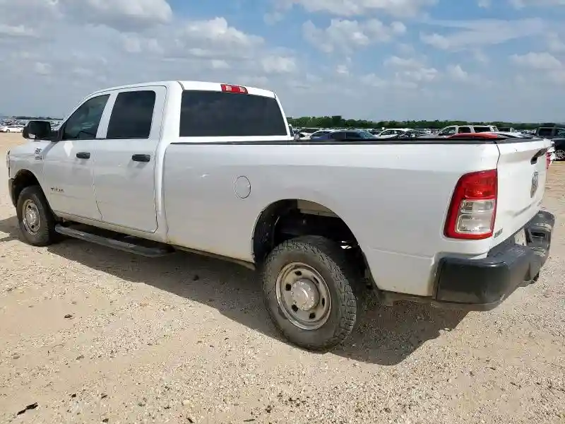 3C6UR5HJ3NG252191 2022 RAM 2500-1