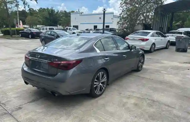 JN1EV7AP4JM355648 2018 INFINITI Q50-3