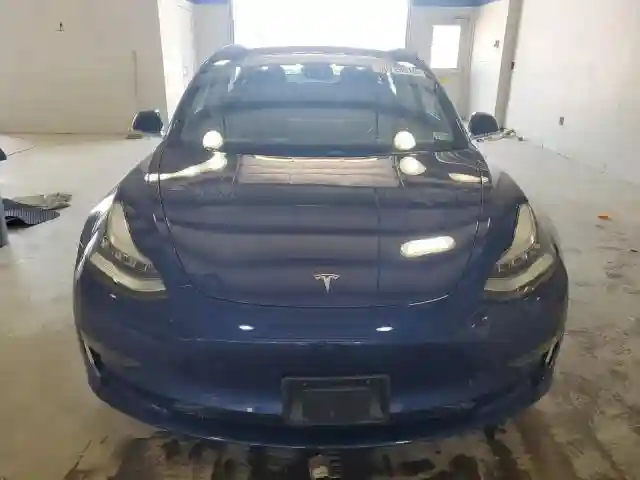 5YJ3E1EB3JF116066 2018 TESLA MODEL 3-4