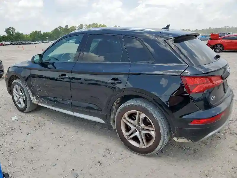 WA1ANAFY1J2140261 2018 AUDI Q5-1