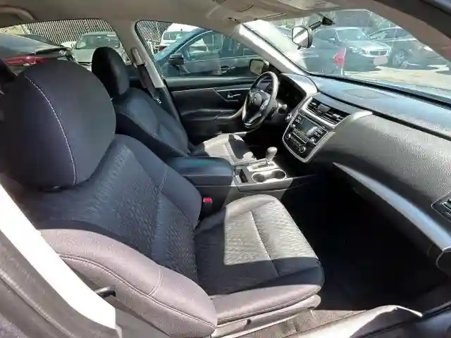 1N4AL3AP5HC292978 2017 NISSAN ALTIMA-4