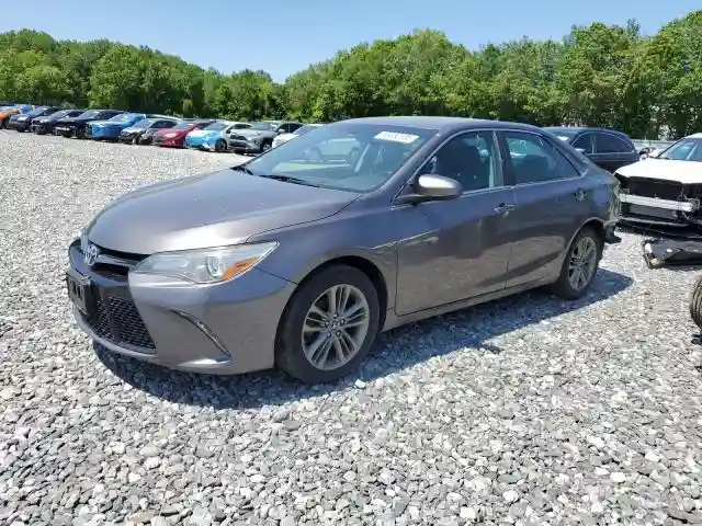 4T1BF1FK3HU300590 2017 TOYOTA CAMRY-0