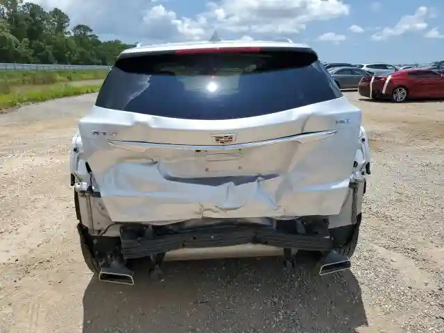 1GYKNBRS6HZ196070 2017 CADILLAC XT5-5