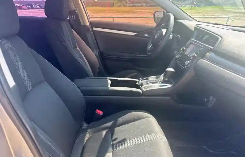 19XFC2F50HE229233 2017 HONDA CIVIC-4