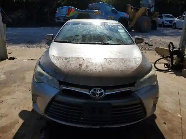 4T1BF1FK1HU615565 2017 TOYOTA CAMRY-4