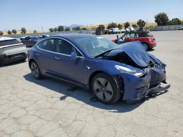 5YJ3E1EA4JF056385 2018 TESLA MODEL 3-3