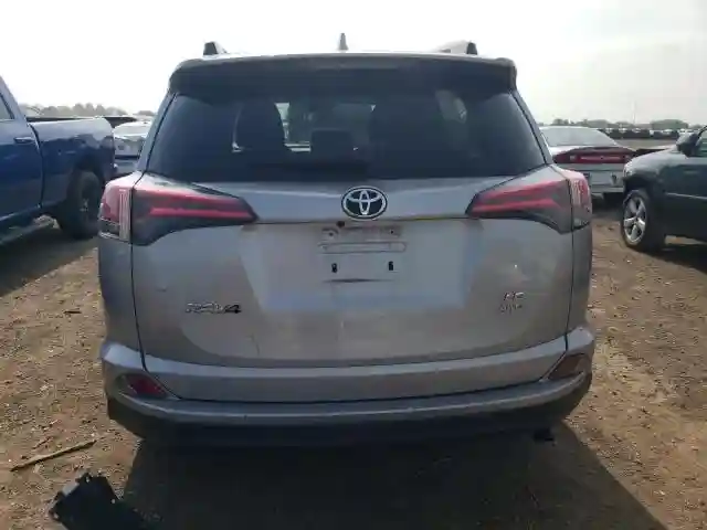 JTMBFREV7JJ226953 2018 TOYOTA RAV4-5