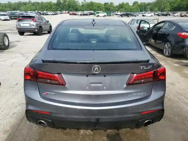 19UUB3F6XJA003378 2018 ACURA TLX-5