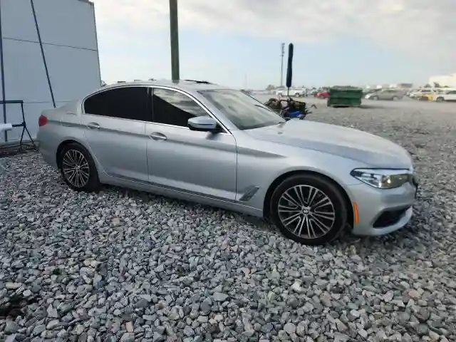 WBAJE5C52JWA94374 2018 BMW 5 SERIES-3