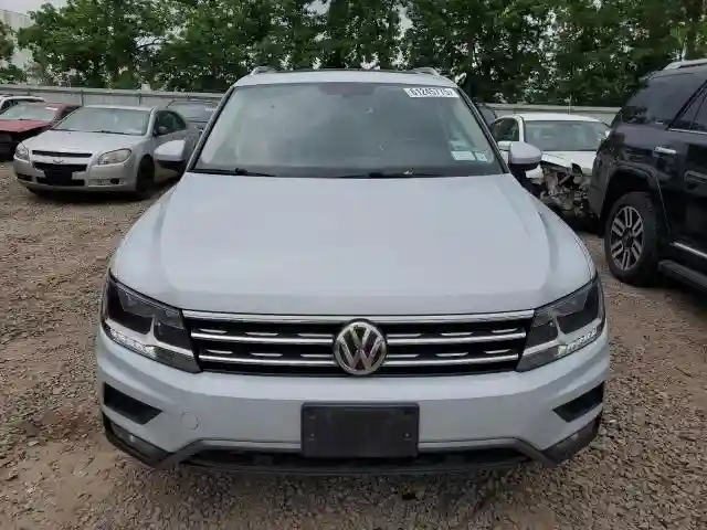3VV2B7AX4KM058556 2019 VOLKSWAGEN TIGUAN-4