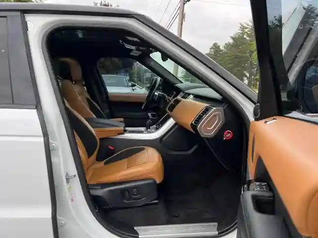 SALWR2RE3JA197230 2018 LAND ROVER RANGEROVER-4