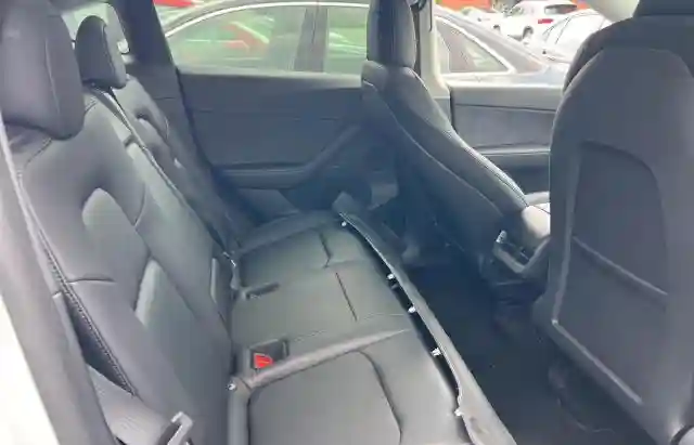 7SAYGDEF1NF436290 2022 TESLA MODEL Y-5