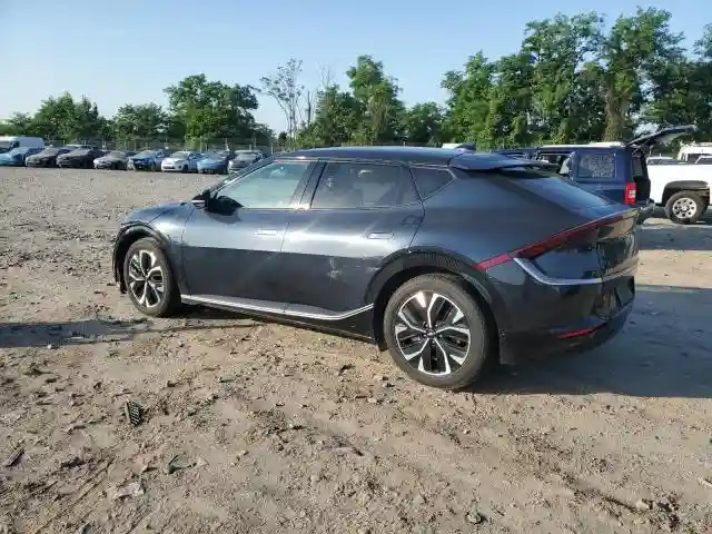 KNDC34LA8P5130430 2023 KIA EV6 LIGHT-1