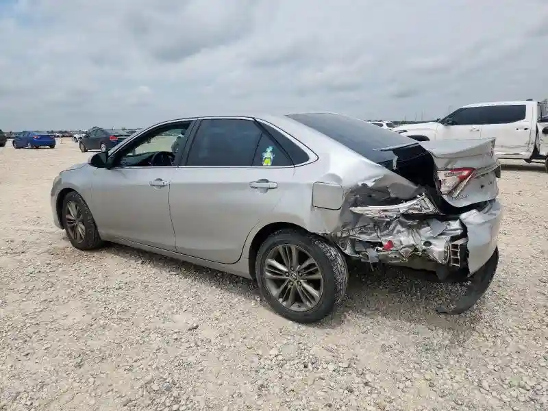 4T1BF1FK4GU181995 2016 TOYOTA CAMRY-1