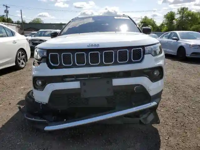 3C4NJDCN7PT567191 2023 JEEP COMPASS-4