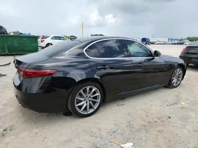ZARFAEBN9H7539951 2017 ALFA ROMEO GIULIA-2