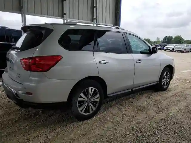 5N1DR2MM8HC615272 2017 NISSAN PATHFINDER-2