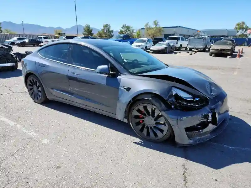 5YJ3E1EC3NF144870 2022 TESLA MODEL 3-3