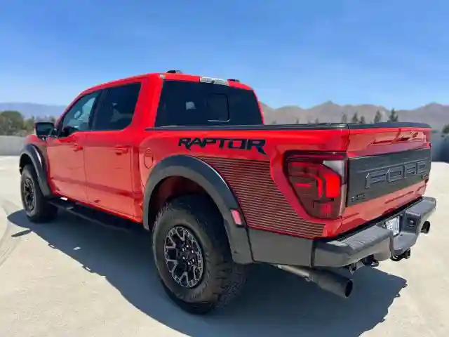 1FTFW1RG0NFB30234 2022 FORD F150-2