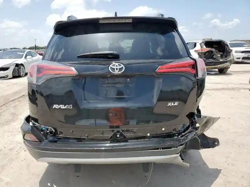 2T3WFREV2JW433186 2018 TOYOTA RAV4-5
