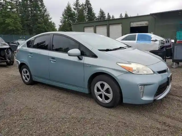 JTDKN3DU1F1872358 2015 TOYOTA PRIUS-3