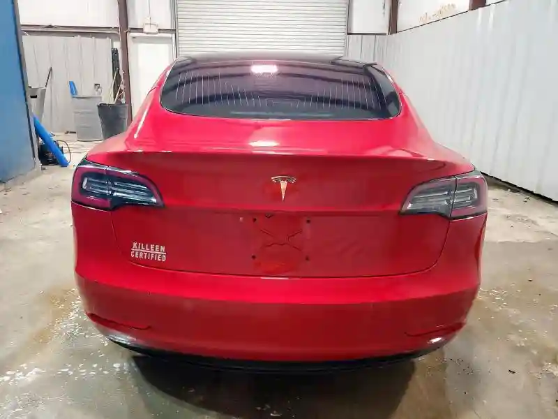 5YJ3E1EA0JF005384 2018 TESLA MODEL 3-5