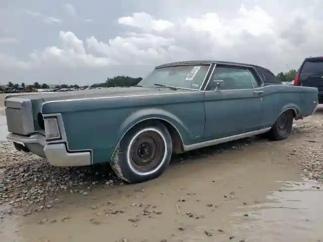 9Y89A890350 1969 LINCOLN CONTINENTL-0